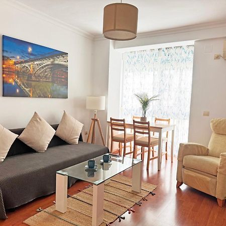 Triana Luxury Numancia Apartman Sevilla Kültér fotó