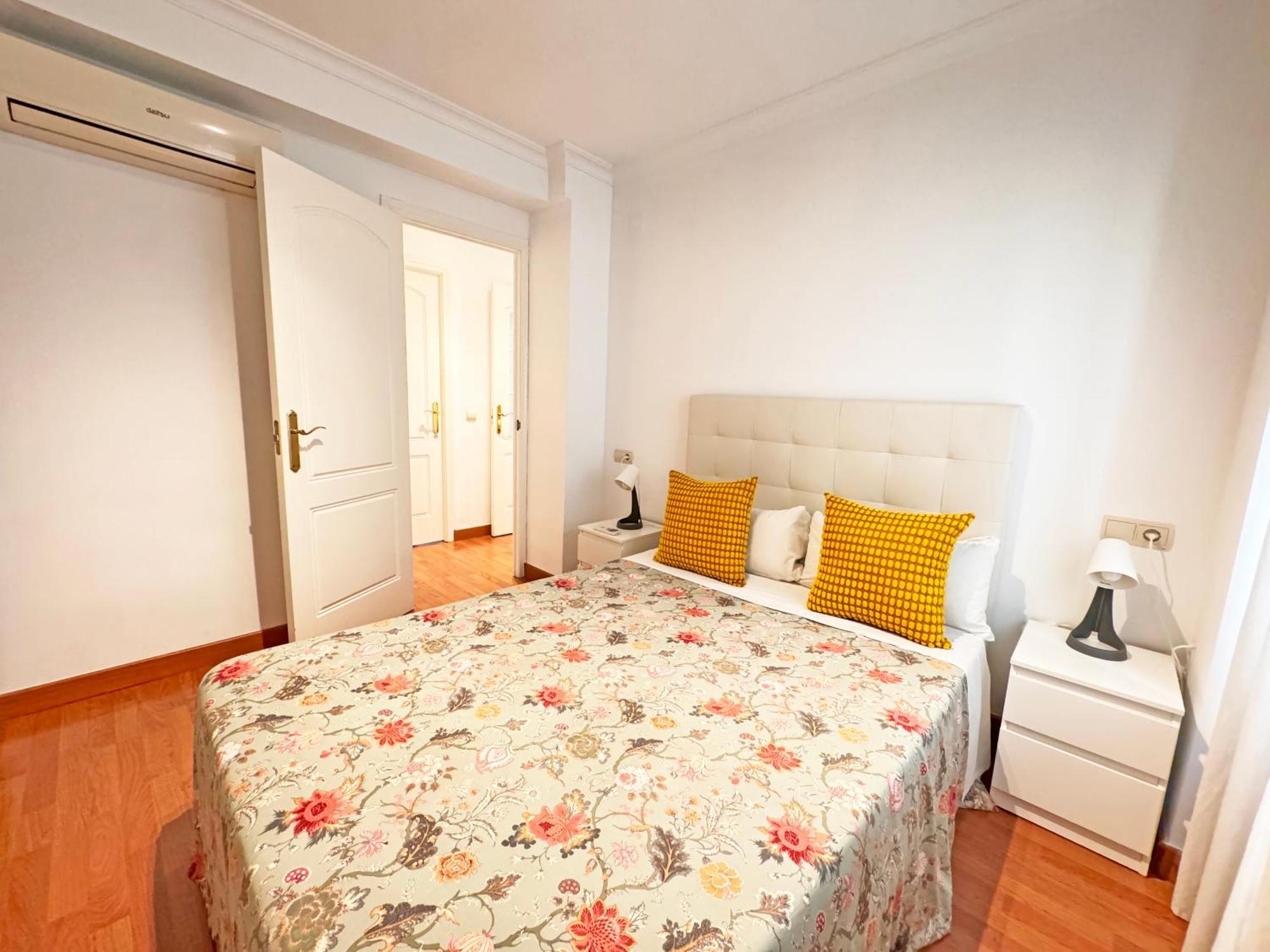 Triana Luxury Numancia Apartman Sevilla Kültér fotó