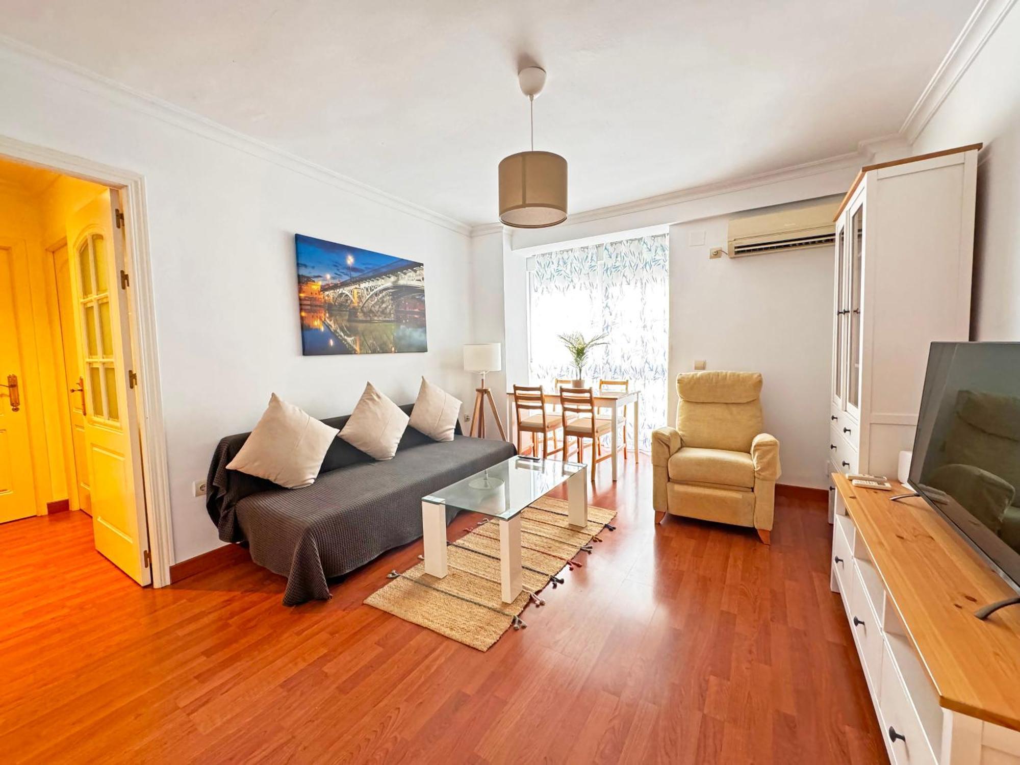 Triana Luxury Numancia Apartman Sevilla Kültér fotó