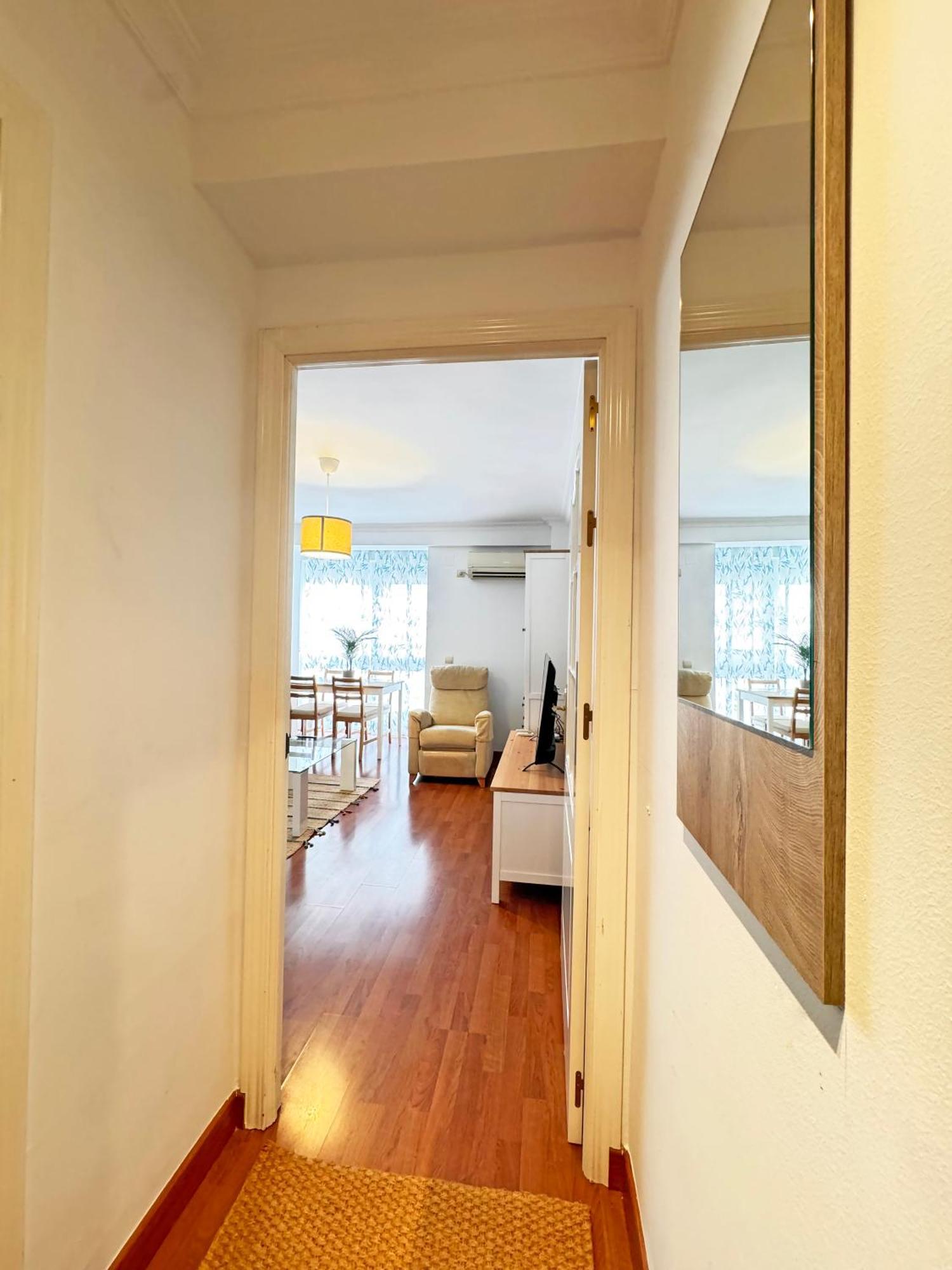 Triana Luxury Numancia Apartman Sevilla Kültér fotó